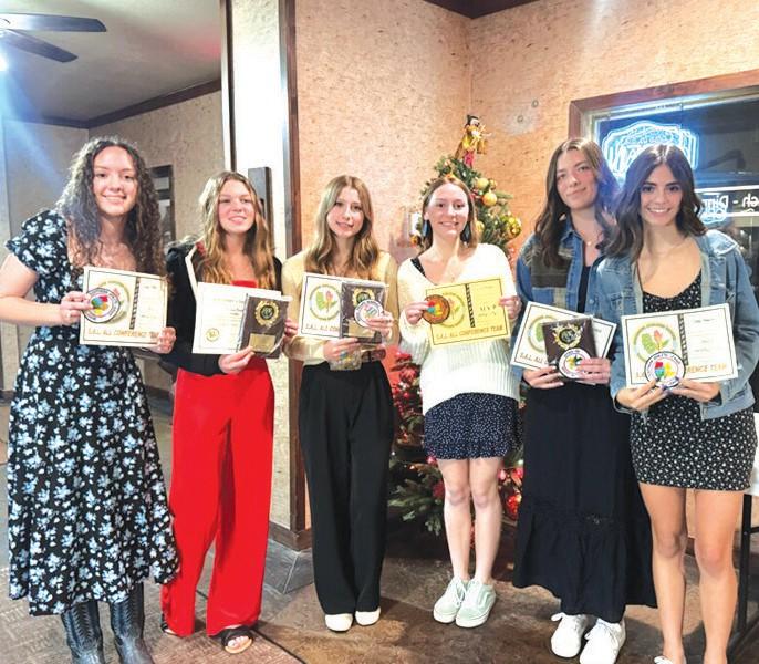 Back-to-back league champs receive awards and celebrate